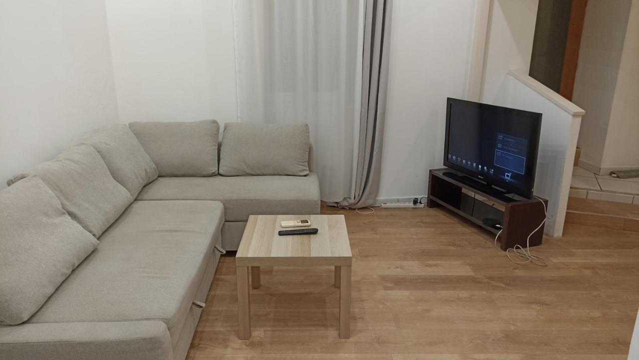 Studio Neuf Climatisé avec Terrasse #4 Tolone Esterno foto