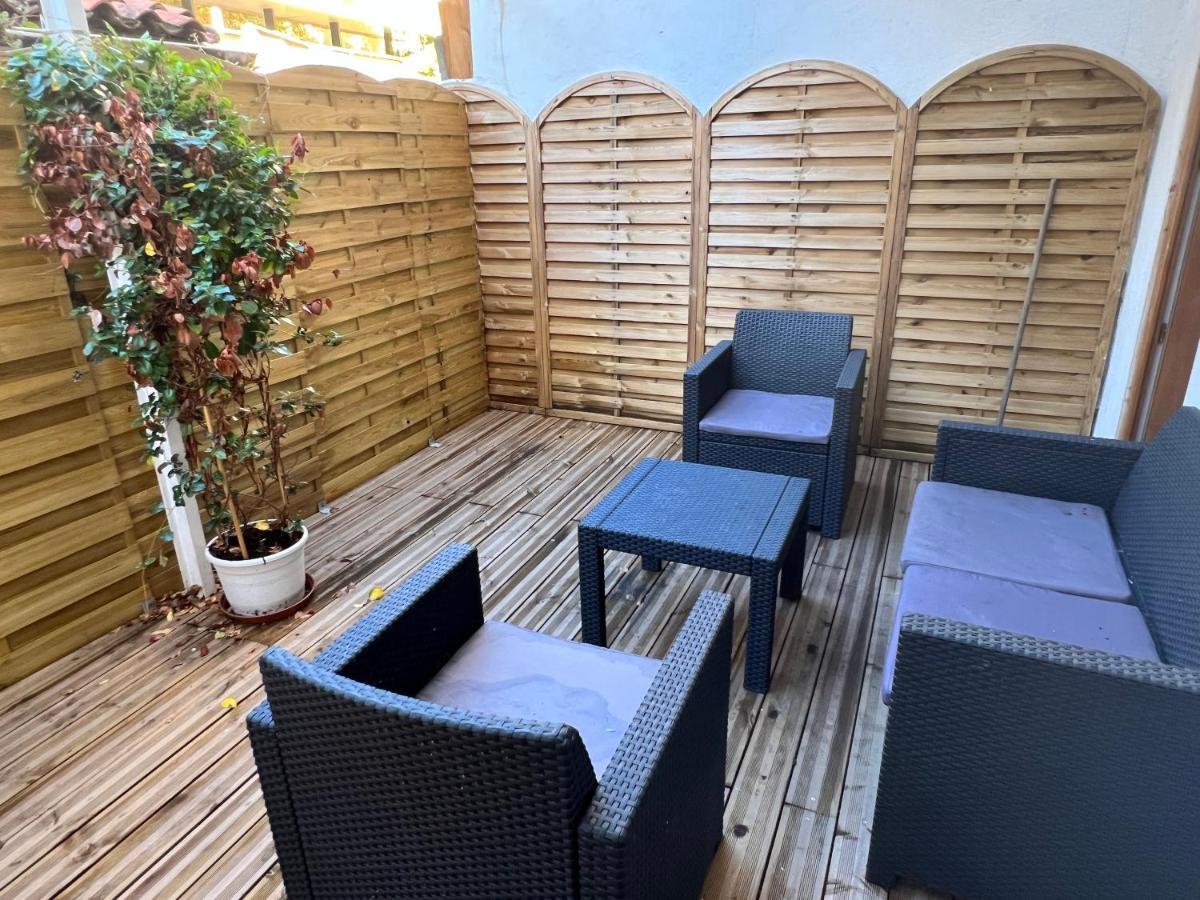 Studio Neuf Climatisé avec Terrasse #4 Tolone Esterno foto
