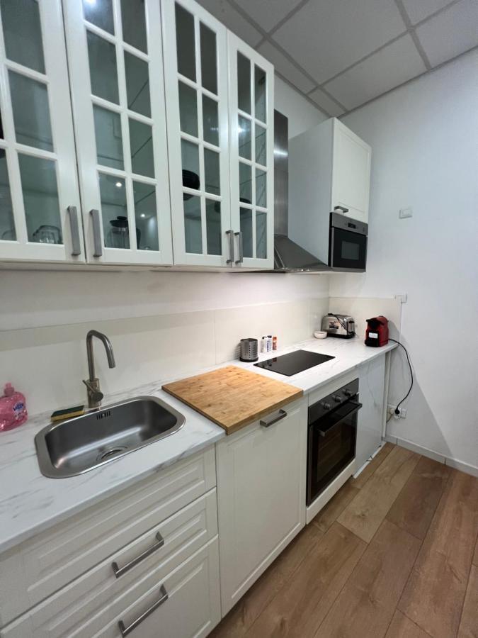 Studio Neuf Climatisé avec Terrasse #4 Tolone Esterno foto